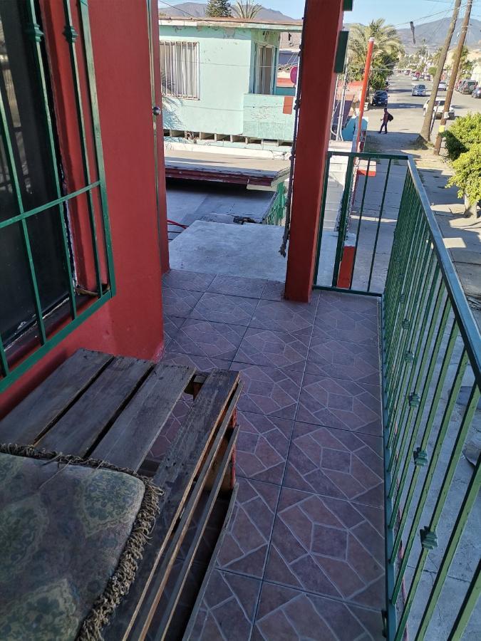 Monchita'S Ensenada Baja, Apartments For Rent. Bagian luar foto