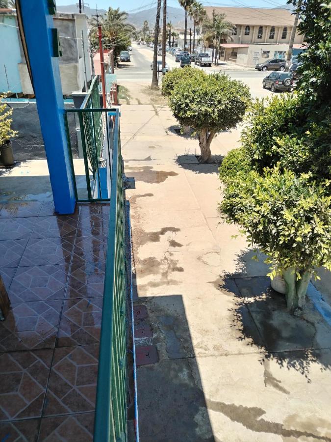 Monchita'S Ensenada Baja, Apartments For Rent. Bagian luar foto