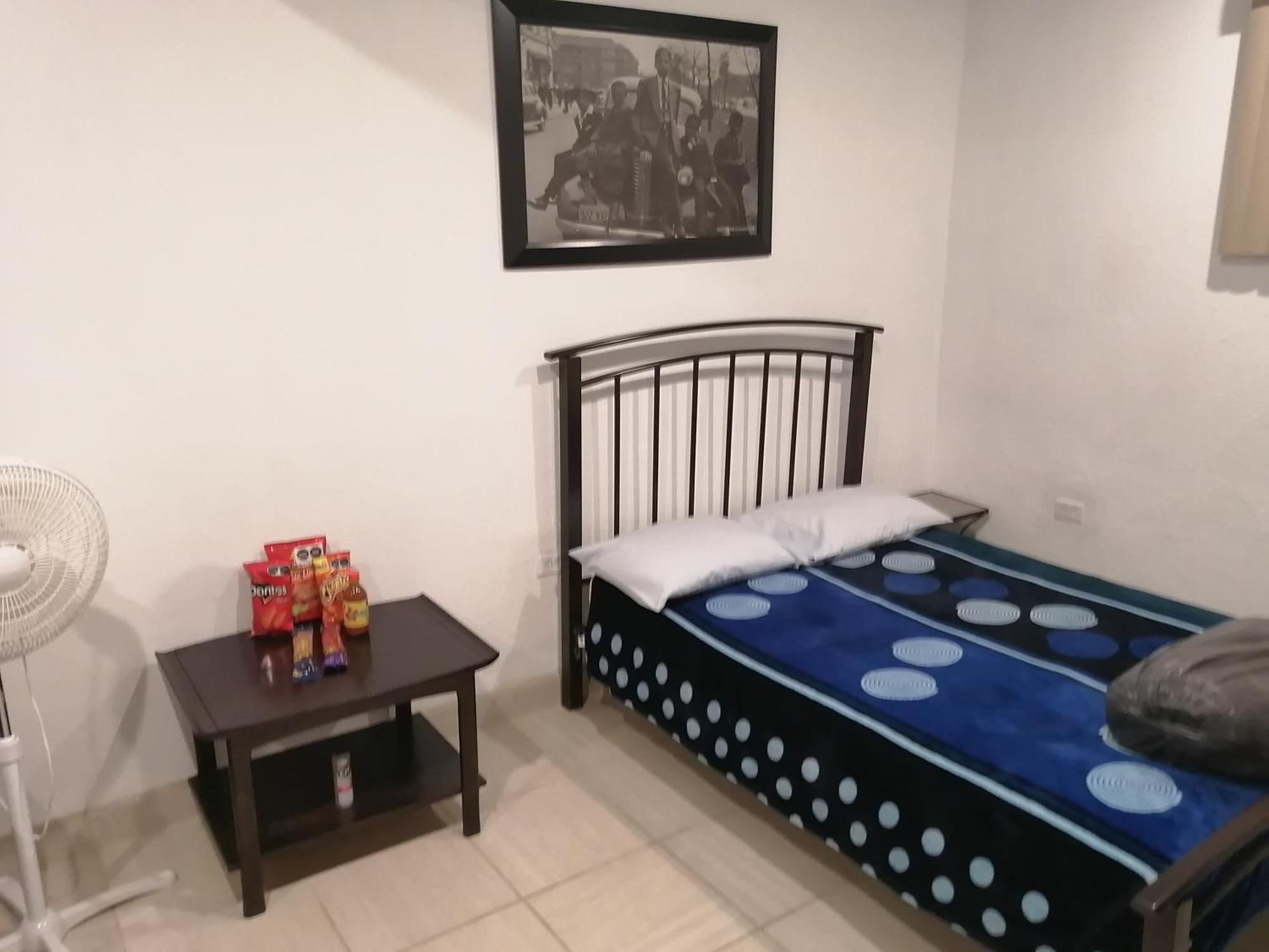 Monchita'S Ensenada Baja, Apartments For Rent. Ruang foto